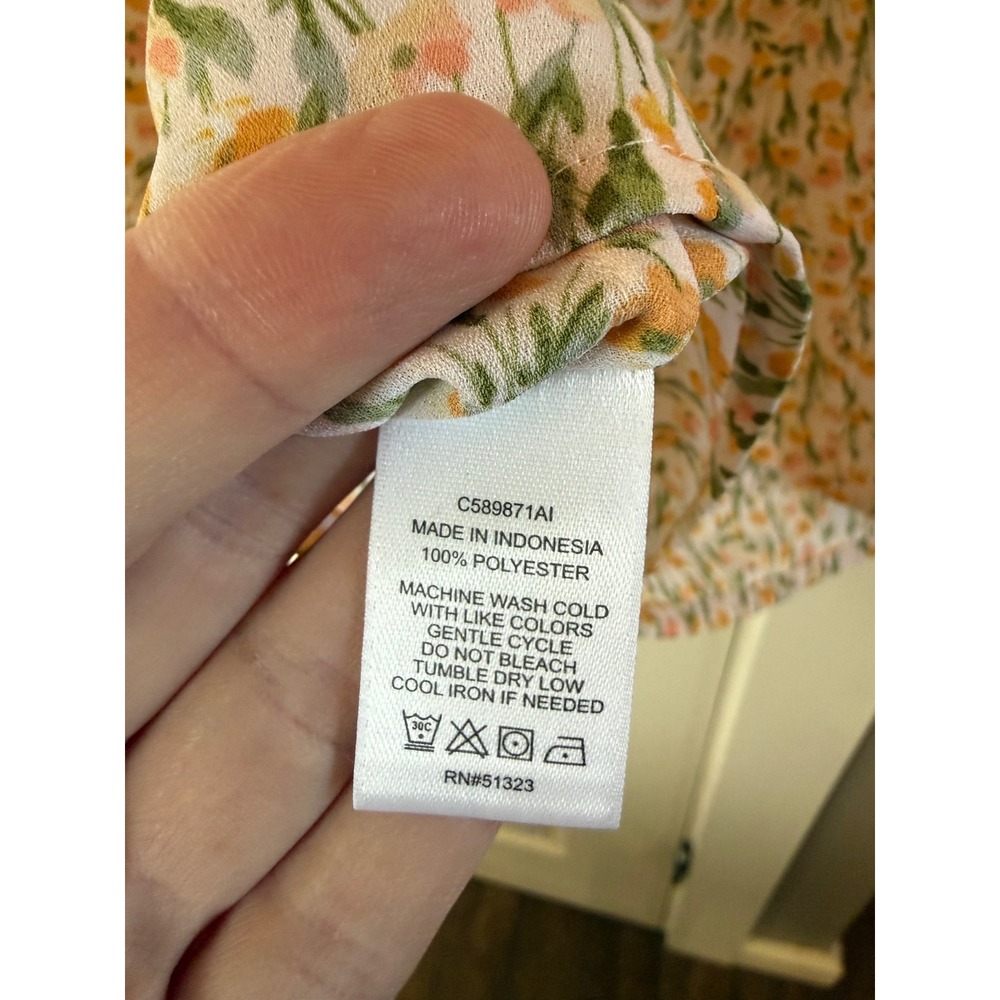 CeCe Women's Flowy Lightweight NWT Floral Print Summery Split Sleeve Blouse XL - Picture 13 of 13